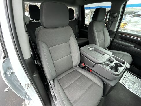 Used 2025 Chevrolet Silverado 2500 LT w/ Convenience Package image 14