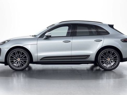 New 2026 Porsche Macan AWD/4WD image 2