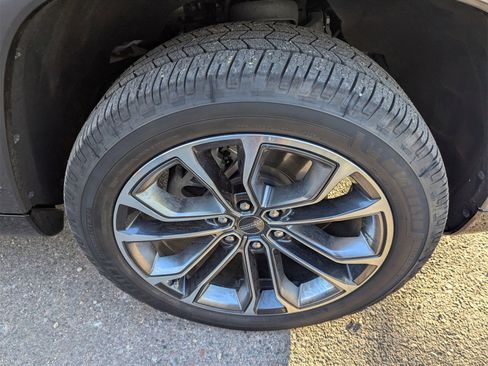 Used 2023 Jeep Grand Wagoneer Series III image 5