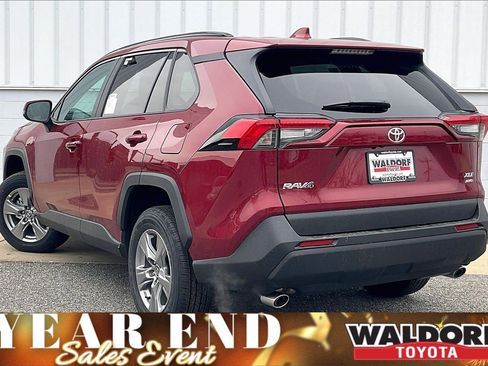 New 2025 Toyota RAV4 XLE image 3