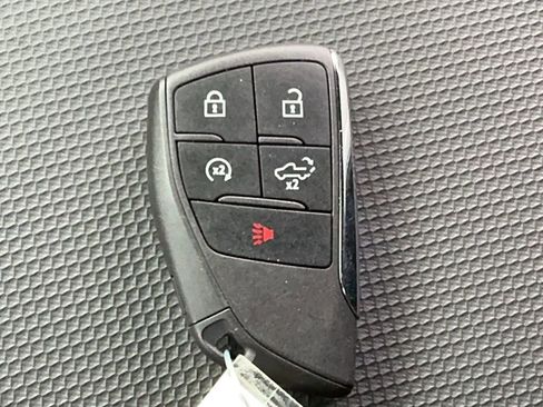 Used 2023 Chevrolet Silverado 1500 ZR2 w/ Technology Package image 31