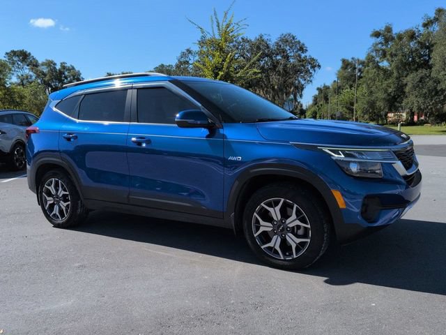 Certified 2023 Kia Seltos EX AWD/4WD image 1