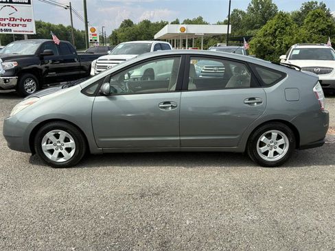 Used 2005 Toyota Prius FWD image 2