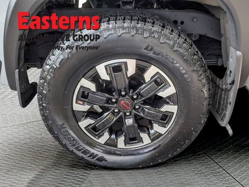 Used 2024 Nissan Frontier PRO-4X w/ Technology Package image 31