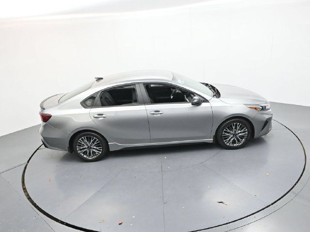 Used 2023 Kia Forte GT-Line w/ GT-Line Technology Package FWD image 43