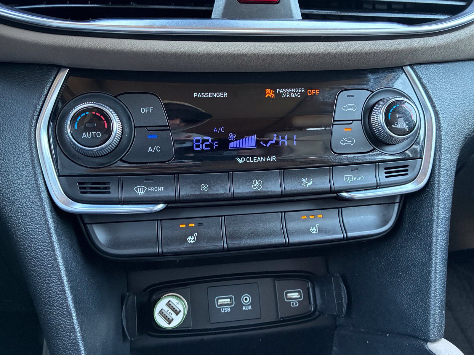Used 2019 Hyundai Santa Fe Limited FWD image 22