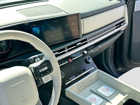 New 2026 Hyundai Santa Fe SE image 10