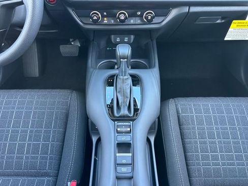 New 2026 Honda HR-V LX image 25