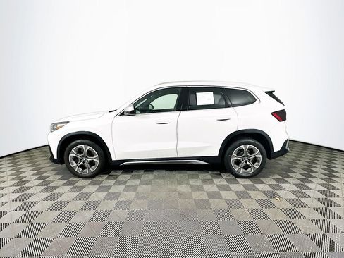 Used 2023 BMW X1 xDrive28i w/ Premium Package AWD/4WD image 5