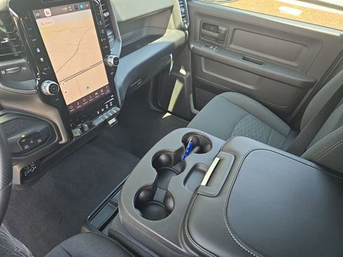 New 2026 RAM 2500 Tradesman AWD/4WD image 25