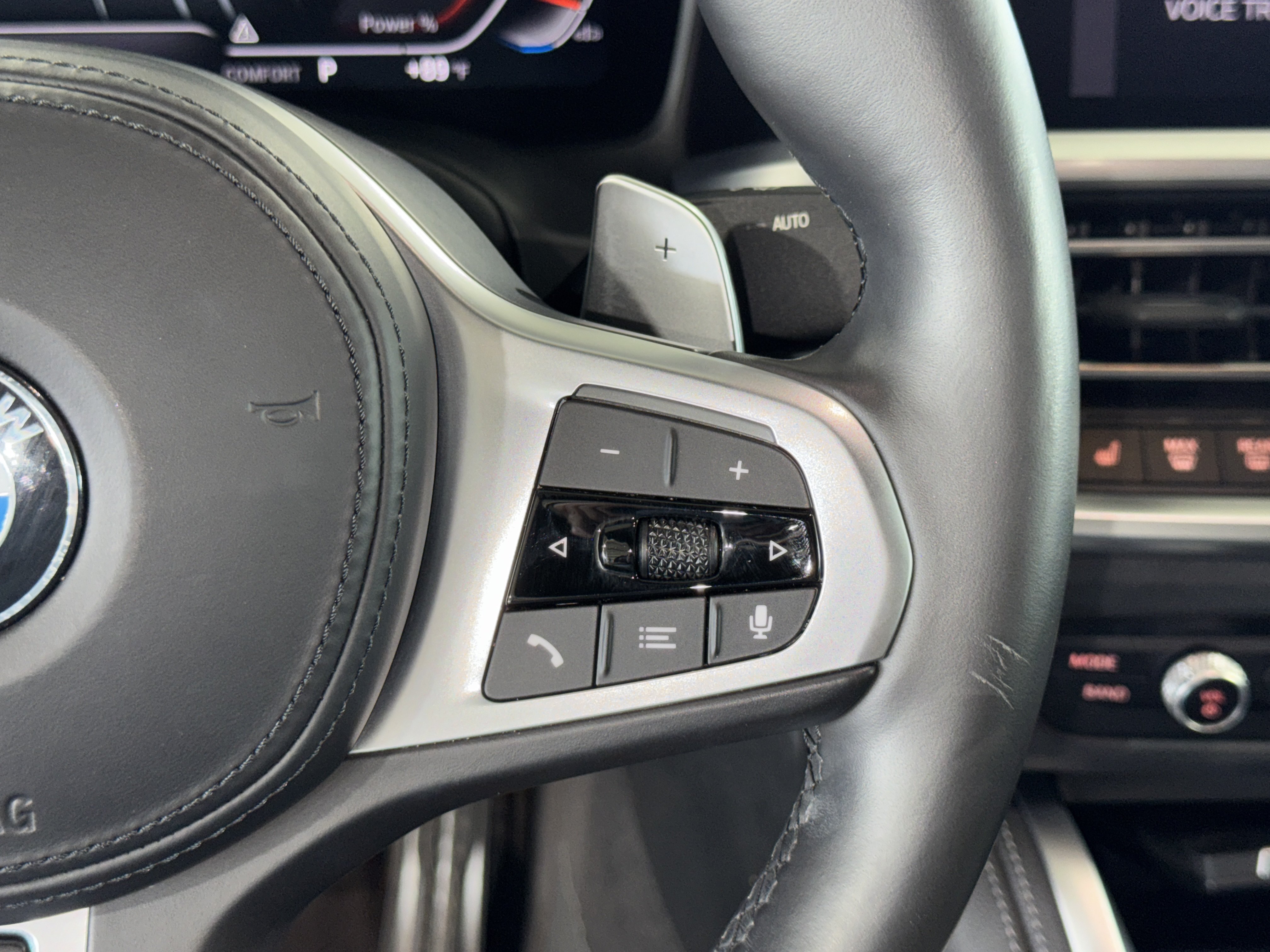 Used 2023 BMW M440i Convertible w/ Premium Package RWD image 10