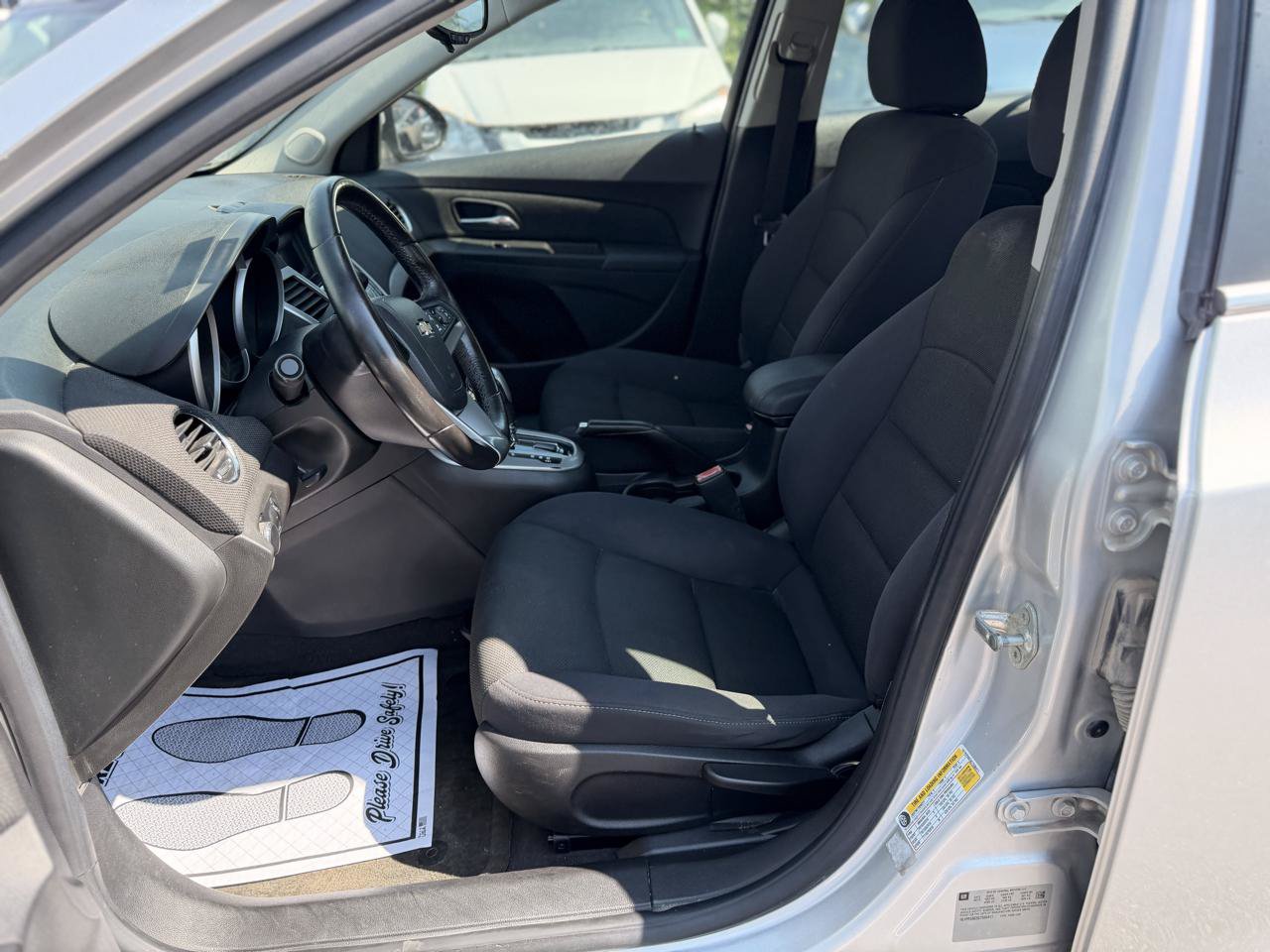 Used 2012 Chevrolet Cruze LT FWD image 23