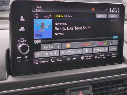 Used 2023 Honda Pilot Elite image 14