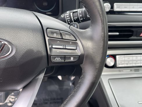 Certified 2023 Hyundai Kona Limited FWD image 25