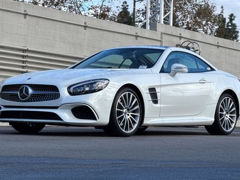 Used 2020 Mercedes-Benz SL 550 image 9