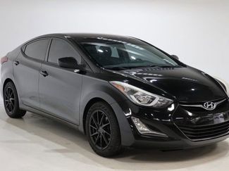 Used 2014 Hyundai Elantra SE w/ Option Group 02 video 1