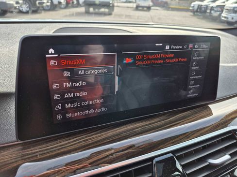 Used 2020 BMW 530i xDrive w/ Convenience Package image 24