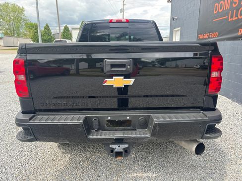 Used 2019 Chevrolet Silverado 3500 High Country w/ Duramax Plus Package AWD/4WD image 4