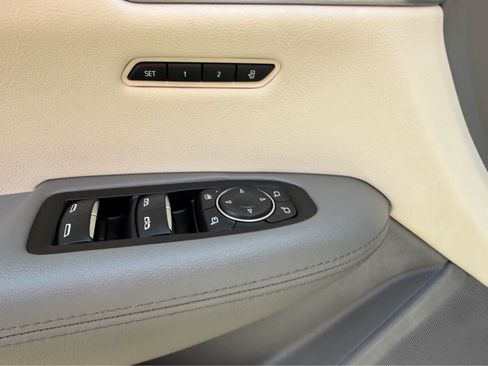 Used 2024 Cadillac XT5 Premium Luxury w/ LPO, Floor Liner Package AWD/4WD image 15