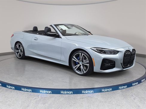 Used 2023 BMW 430i xDrive Convertible w/ M Sport Package image 4