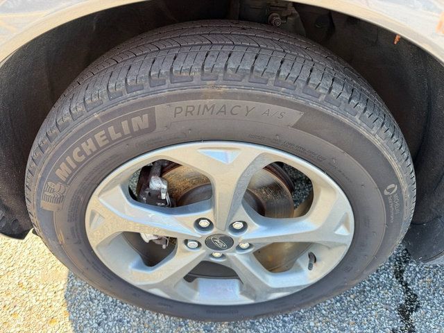 Used 2024 Ford Escape ST-Line w/ Tech Pack #1 AWD/4WD image 13