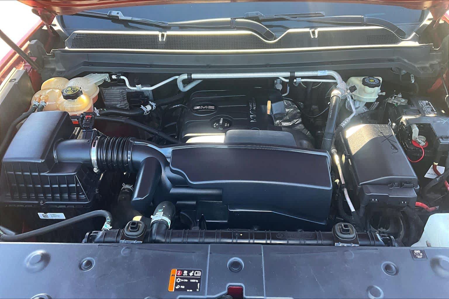 Used 2016 GMC Canyon 2WD Crew Cab w/ Convenience Package image 31