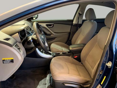 Used 2014 Hyundai Elantra SE FWD image 7