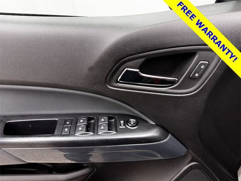 Used 2021 Chevrolet Colorado Z71 image 17