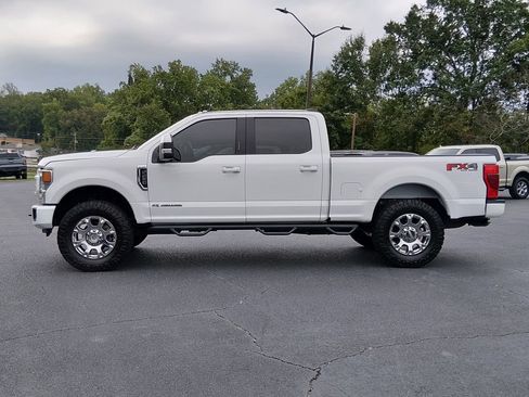 Used 2021 Ford F250 Lariat w/ Lariat Value Package AWD/4WD image 7