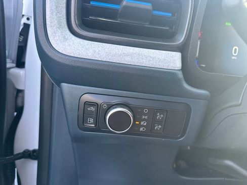 New 2025 Ford Maverick XLT w/ XLT Luxury Package image 12