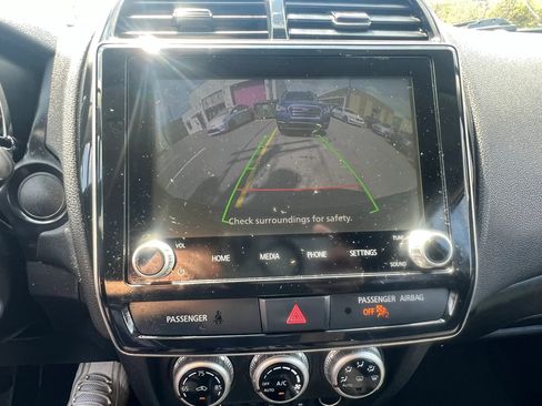 Used 2021 Mitsubishi Outlander Sport ES FWD image 23