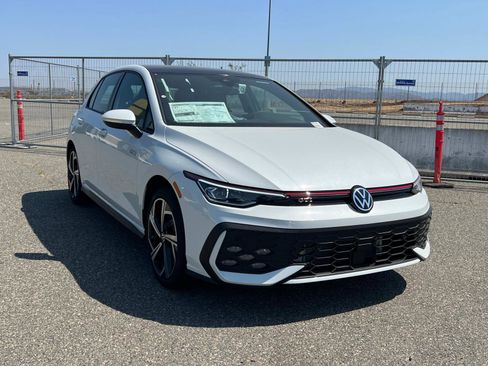 New 2025 Volkswagen GTI SE image 28