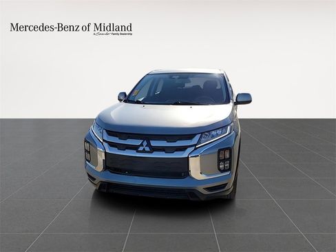 Used 2022 Mitsubishi Outlander Sport ES image 3