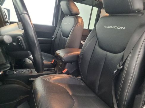 Used 2016 Jeep Wrangler Unlimited Rubicon AWD/4WD image 17