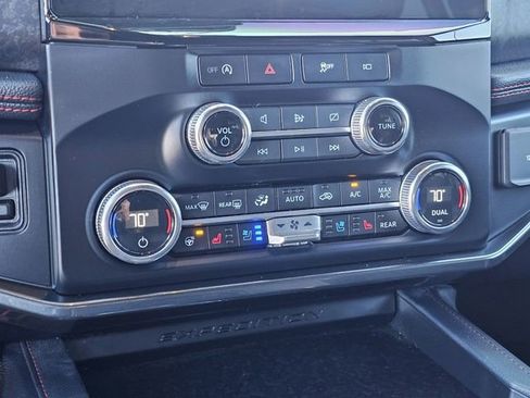 Certified 2023 Ford Expedition Limited image 21