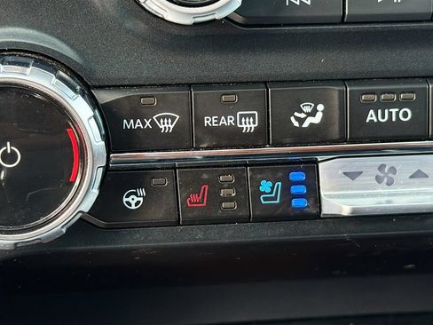 Used 2024 Ford F150 King Ranch w/ FX4 Off-Road Package AWD/4WD image 21
