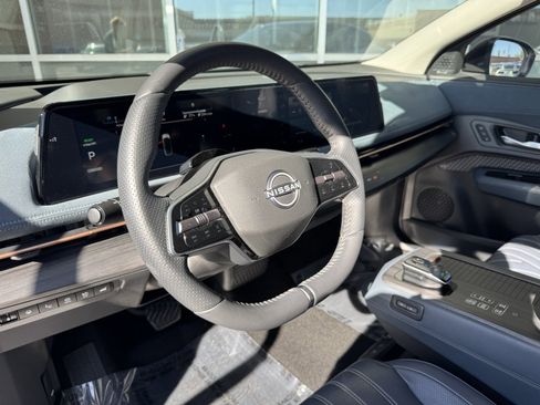 Used 2023 Nissan Ariya image 36