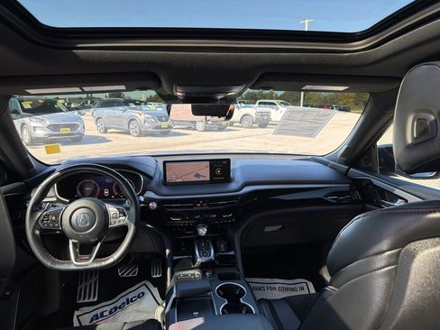 Used 2022 Acura MDX A-Spec image 32