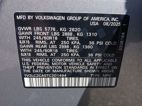 New 2026 Volkswagen Atlas Cross Sport SE image 28