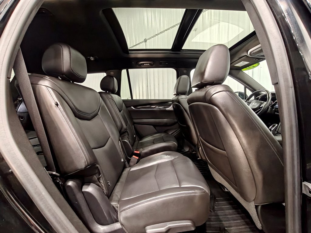 Used 2020 Cadillac XT6 Premium Luxury AWD/4WD image 25