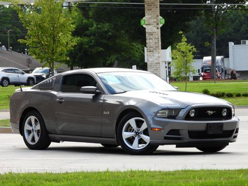 Used 2014 Ford Mustang GT RWD image 20