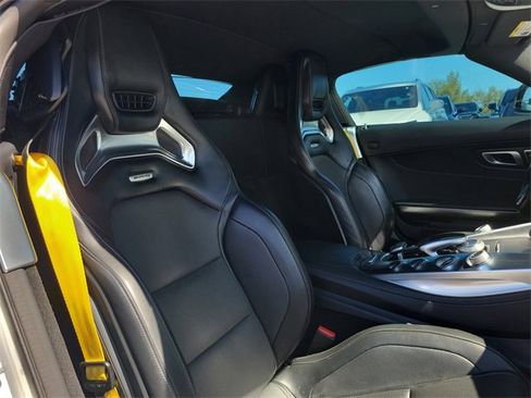 Used 2019 Mercedes-Benz AMG GT Roadster image 22