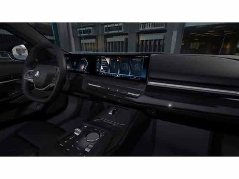 Used 2026 BMW 530i image 14