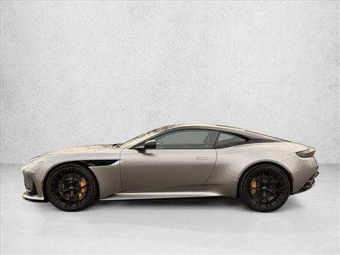 New 2025 Aston Martin DB12 Coupe image 4