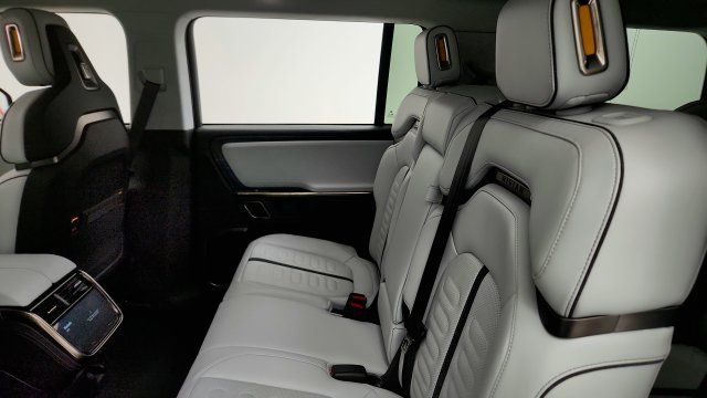 Used 2023 Rivian R1S Adventure Quad AWD/4WD image 46