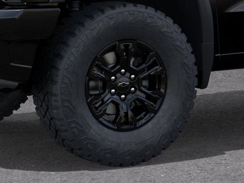 New 2026 Chevrolet Silverado 1500 ZR2 AWD/4WD image 9