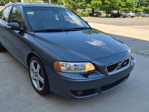 Used 2007 Volvo S60 R image 9