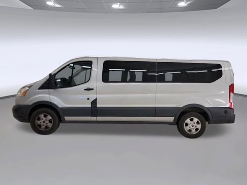 Used 2018 Ford Transit 350 XLT RWD image 2