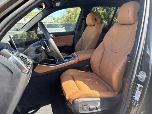 New 2026 BMW X5 xDrive40i AWD/4WD image 22