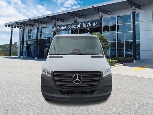 Used 2026 Mercedes-Benz Sprinter 144 Cargo image 9